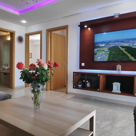 La Marina Luxury Apartment Fully Furnished Free Wifi, High Standard Residence, Amazing Prime Location Close To Restaurants, Transport, Beach And Bouregreg River Salé Ngoại thất bức ảnh