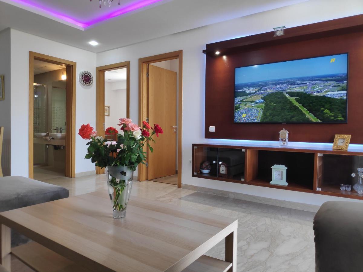 La Marina Luxury Apartment Fully Furnished Free Wifi, High Standard Residence, Amazing Prime Location Close To Restaurants, Transport, Beach And Bouregreg River Salé Ngoại thất bức ảnh